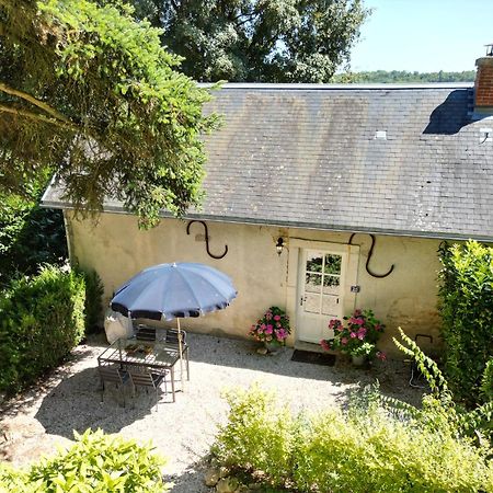 Charming Cottage In Chateau Les Roches Gardens Mont-Saint-Jean  Exteriör bild