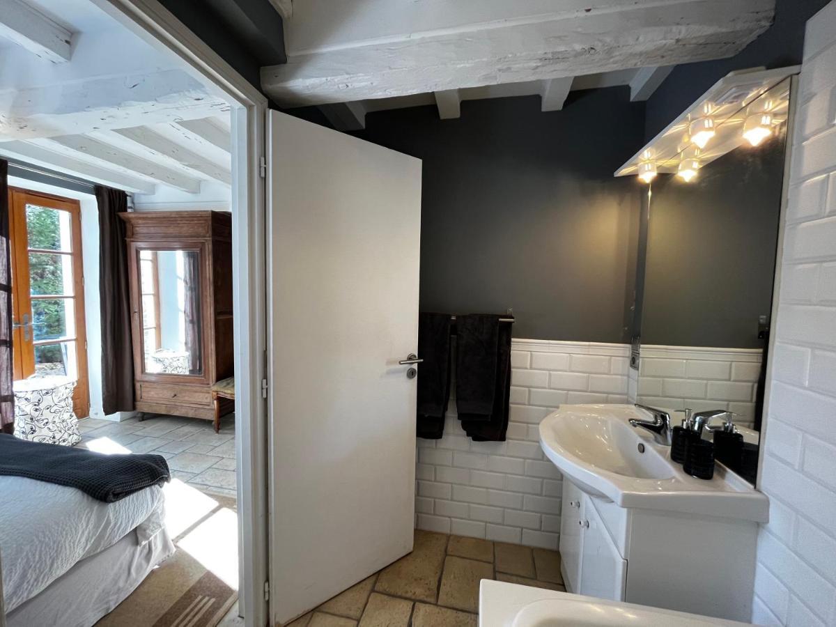 Charming Cottage In Chateau Les Roches Gardens Mont-Saint-Jean  Exteriör bild