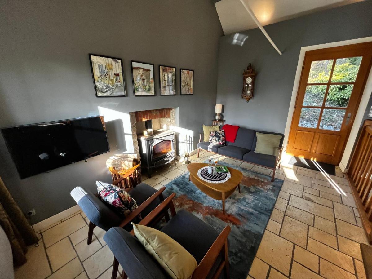 Charming Cottage In Chateau Les Roches Gardens Mont-Saint-Jean  Exteriör bild