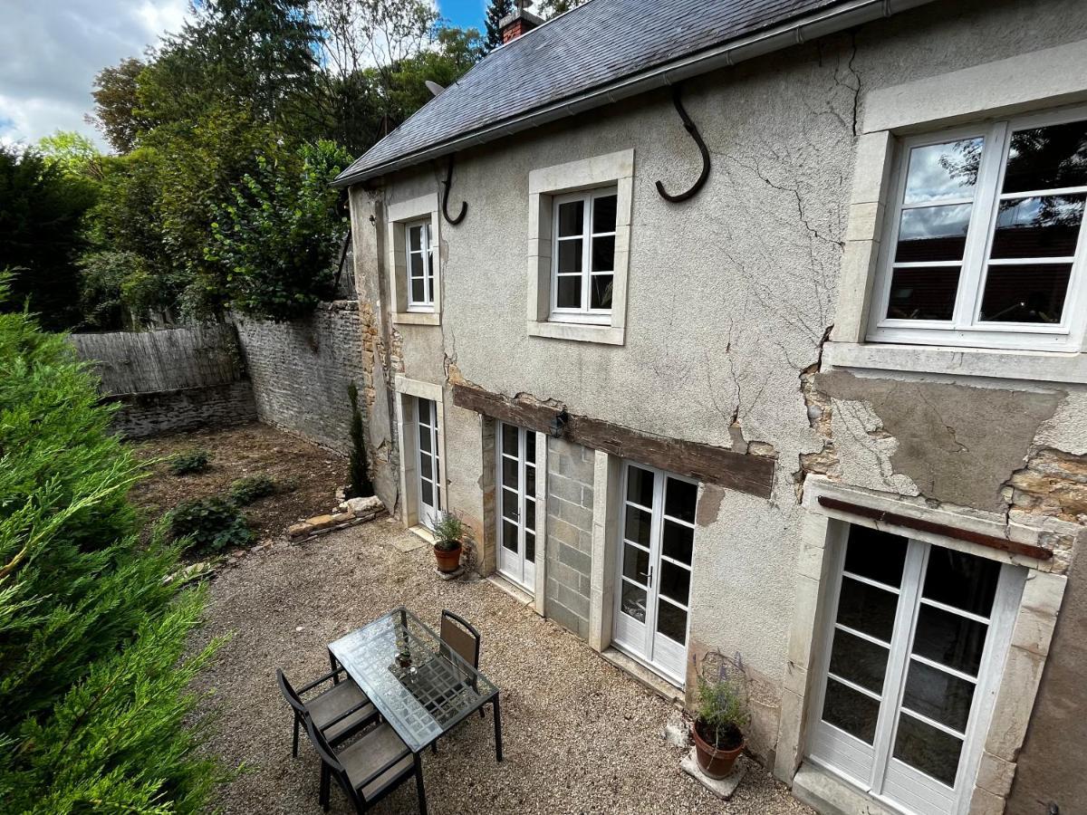 Charming Cottage In Chateau Les Roches Gardens Mont-Saint-Jean  Exteriör bild
